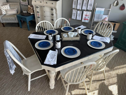 SOLD: Kitchen Table & 6 chairs