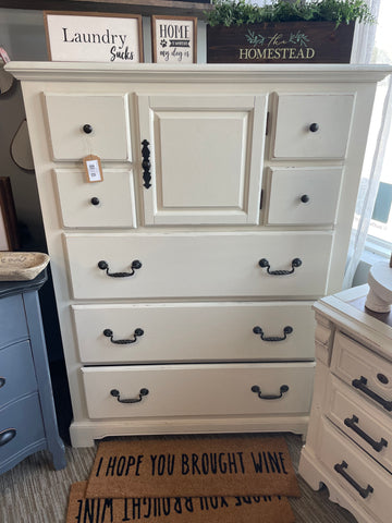 Tall Dresser - 7 drawers, 1 Door - white